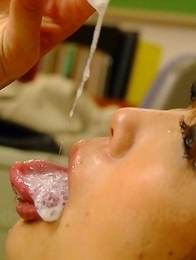 Teacher Yuuno Hoshi swallowing cum