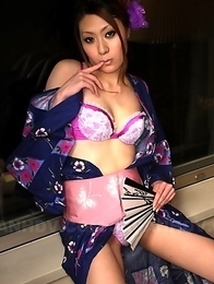 Yuka Kurosawa strips and teases