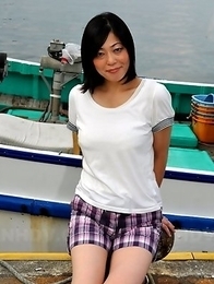 Hot Japanese lady Rika Shibuki