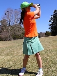 Beautiful golf chick Nana Kunimi