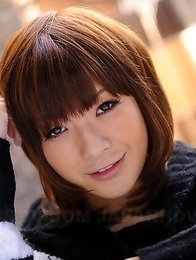 Yukina Mori loves showing off