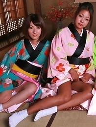 Asian sluts want some group sex