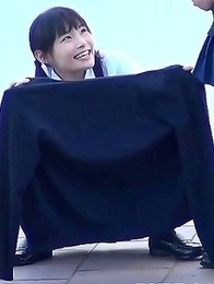 Japanese Piss Fetish Videos - Girls Pissing - Splash And Dash