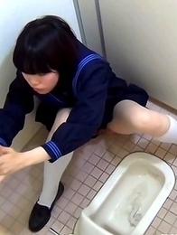 Japanese Piss Fetish Videos - Girls Pissing - A Bloody Mary Good Time