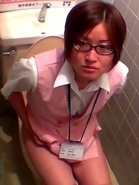 Japanese Piss Fetish Videos - Girls Pissing - Pissing Fish #2