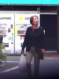 PissJapanTv - Japanese Piss Fetish Videos - A Yellowed Reflection