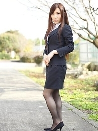 Naughty Hitomi Tsukishiro in office outfit