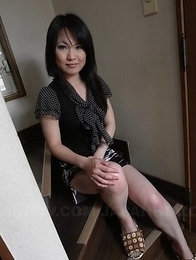 Nasty Yoshimi Inamori shows hot ass, big tits