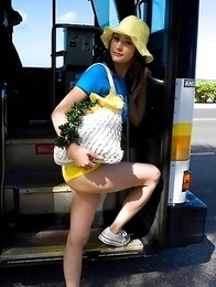 Leah Dizon is so sexy no matter the activities she does