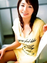 Kaori Manabe is a true fashion model no matter what wears
