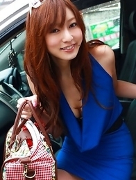 Natsuki Ikeda takes blue dress off to play in the pool