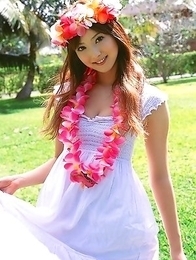 Nozomi Sasaki sexy and cute loves animals and holydays