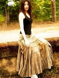 Natsuki Harada is racy babe loving to travel with train